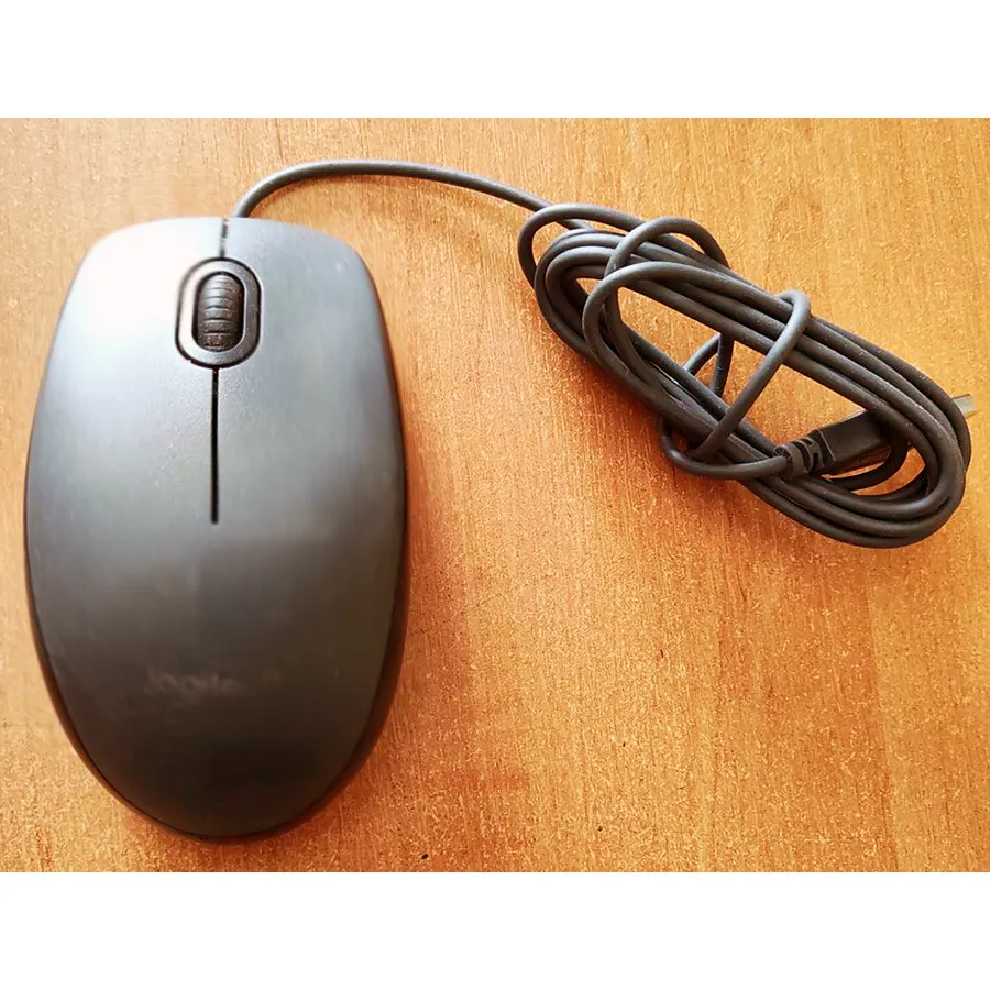 Миша Logitech M90